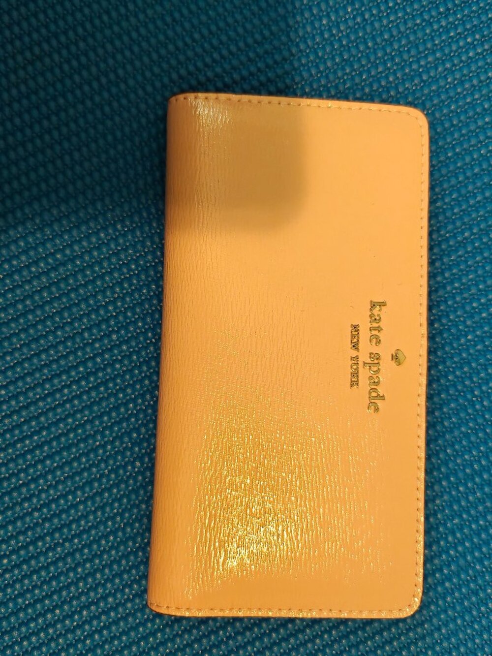 Kate Spade bifold wallet